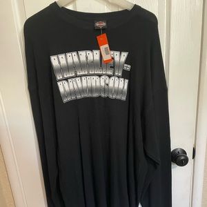 Mens long sleeve t-shirt